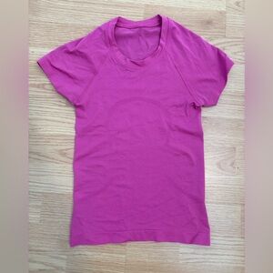 lululemon athletica Swiflty Vibrant Pink Short Sleeve Tee